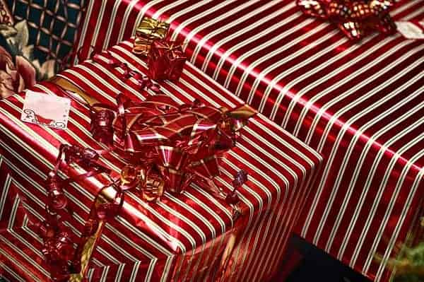 origin of Christmas gifts
