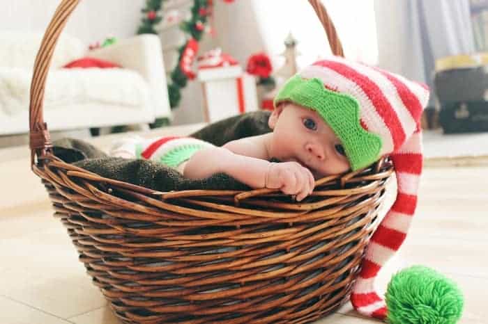 18 Cute Christmas Gifts For Babies | Baby’s First Xmas