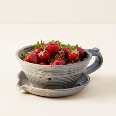Ceramic Berry Strainer