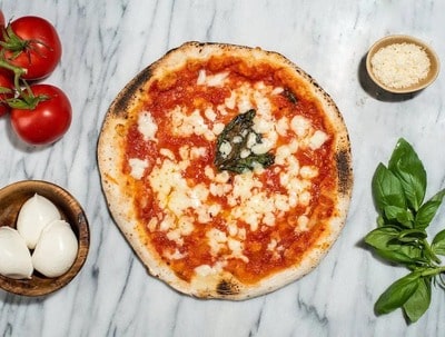 Selection of 8 Neapolitan Pizzas 