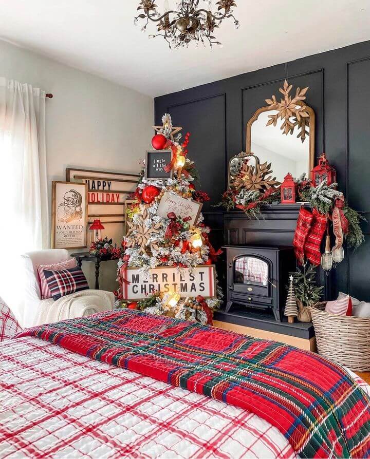 Farmhouse Christmas Bedroom Decor